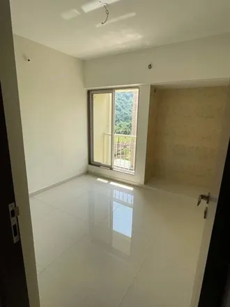 Image 4 - Centelia, 3, Gladys Alwares Road, Manpada, Thane - 400610, Maharashtra, India - Apartment for rent