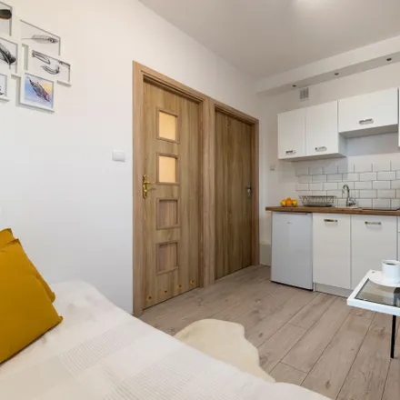 Rent this studio apartment on Tkaniny Bławatek in 23 Lutego, 61-744 Poznan