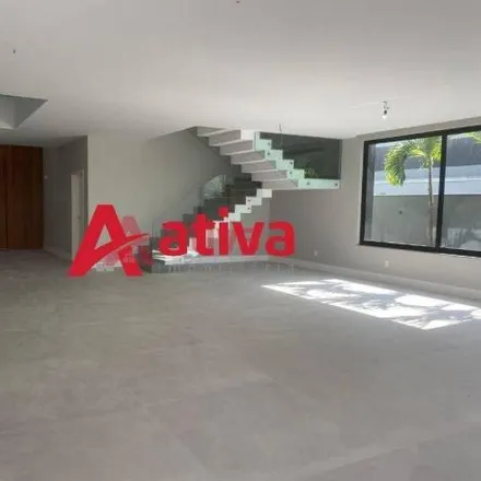 Buy this 6 bed apartment on Rua Ângelo Agostini in Tijuca, Rio de Janeiro - RJ
