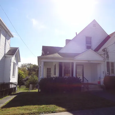 Image 2 - 220 South Highland Street, Winchester, KY 40391, USA - Duplex for sale