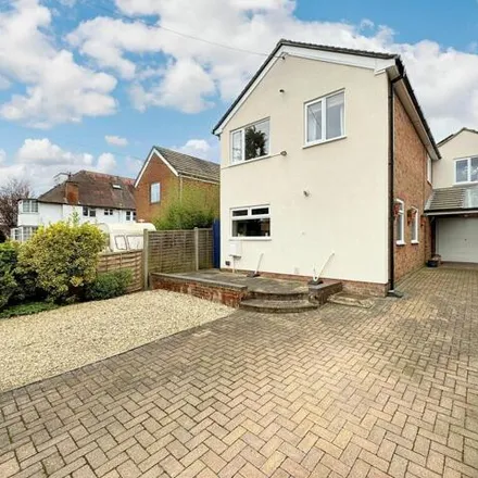 Buy this 5 bed house on Edward Road in Kennington Road, South Hinksey