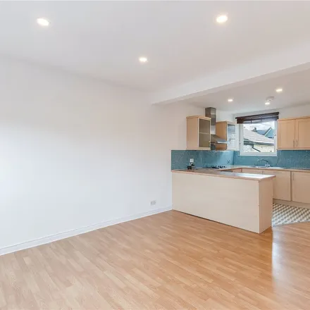 Rent this 1 bed apartment on 40 North Cross Road in London, SE22 9EU