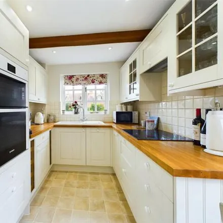 Image 5 - Salisbury Road, Burton, BH23 7JS, United Kingdom - House for sale