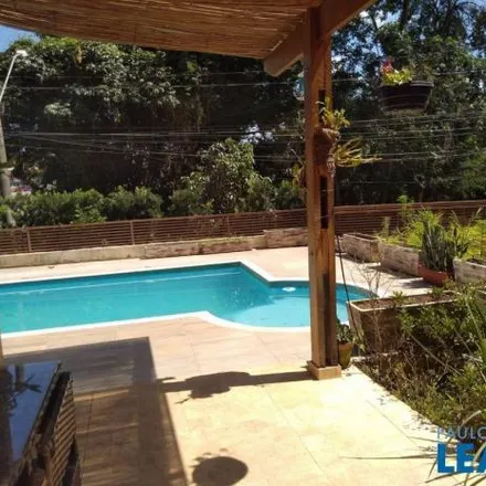 Buy this 3 bed house on Rua das Dracenas in Retiro dos Fontes, Atibaia - SP