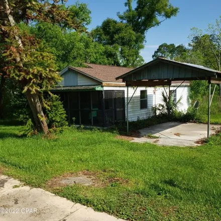 Buy this 3 bed house on 447 East Pennsylvania Avenue in Bonifay, Holmes County