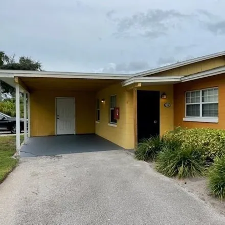 Buy this 2 bed condo on 3182 South Bumby Avenue in Conway, FL 32806