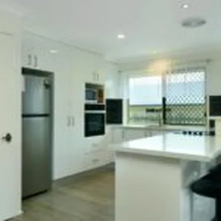 Image 3 - Barton Street, Middle Ridge QLD 4250, Australia - Apartment for rent