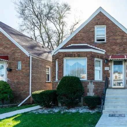 Buy this 4 bed house on 7210 South Albany Avenue in Chicago, IL 60629