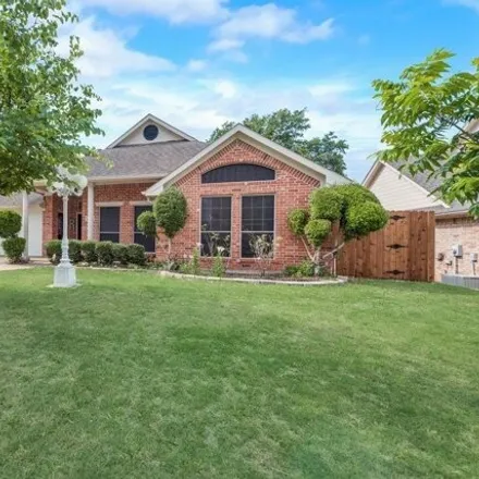 Buy this 4 bed house on 628 Roundabout Drive in Midlothian, TX 76065