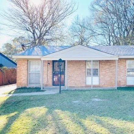 Buy this 3 bed house on 3031 La Rhoda Street in Highland Gardens, Montgomery
