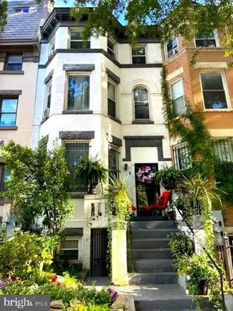 Buy this 5 bed house on 8 Rhode Island Avenue Northwest in Washington, DC 20001