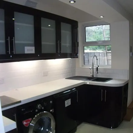 Rent this 6 bed apartment on 134 Hubert Road in Selly Oak, B29 6ER
