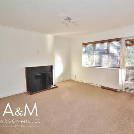 Rent this 2 bed apartment on unnamed road in London, IG5 0EP
