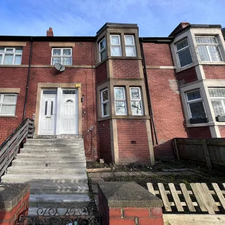 Rent this 2 bed apartment on SALTWELL VIEW-EAST PARK ROAD-E/B in Saltwell View, Gateshead