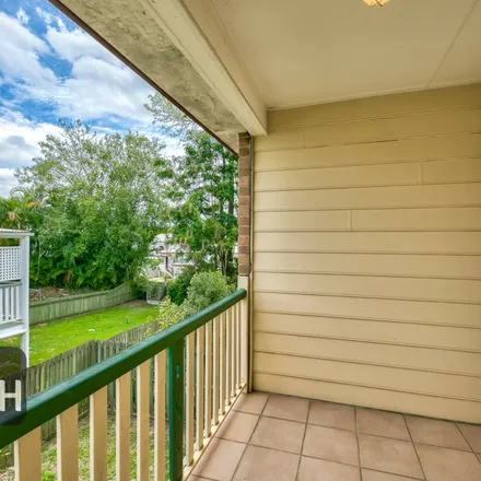 Rent this 3 bed townhouse on 11 Groom Street in Gordon Park QLD 4031, Australia