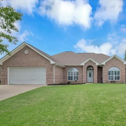 Buy this 4 bed house on 193 Hawthorne Court in Lufkin, TX 75904