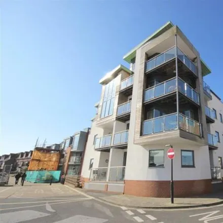 Buy this 2 bed apartment on Quay House in Seagers Court, Portsmouth