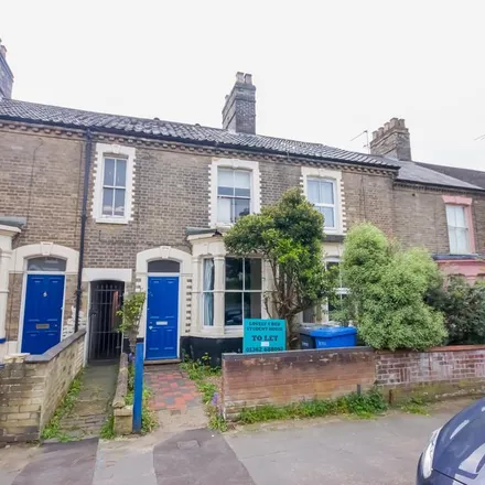 Rent this 4 bed townhouse on 35 Gloucester Street in Norwich, NR2 2RS