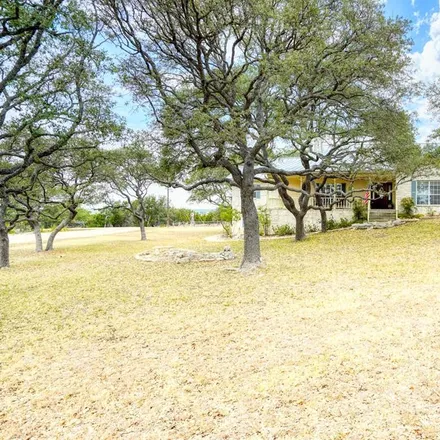 Image 2 - 169 Crockett Drive, Kerr County, TX 78028, USA - House for sale