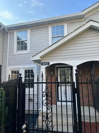 Buy this 3 bed townhouse on 4640 West West End Avenue in Chicago, IL 60644