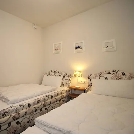 Rent this 2 bed apartment on Freiwillige Feuerwehr Cuxhaven-Döse in Steinmarner Straße 21, 27476 Cuxhaven