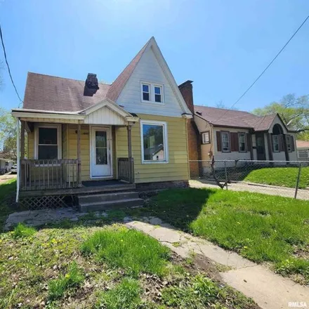 Buy this 5 bed house on 2278 West Millman Street in Peoria, IL 61605
