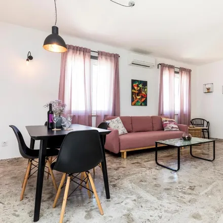 Image 5 - Sveti Martin, 51553 Mali Lošinj, Croatia - Apartment for rent