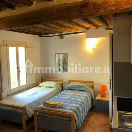 Image 2 - Via dei Montanini 16, 53100 Siena SI, Italy - Apartment for rent
