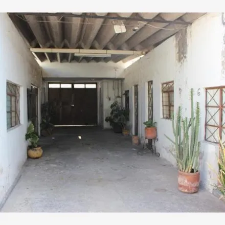 Buy this 8 bed house on Privada Ignacio Manuel Altamirano 66 in Delegación Centro Histórico, 76168 Querétaro