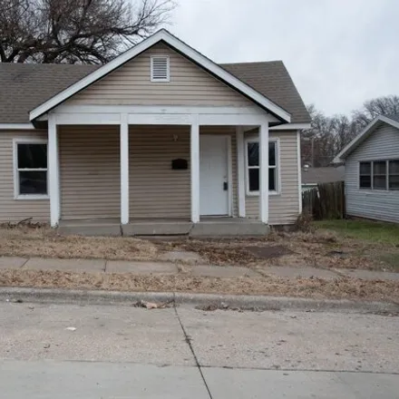 Buy this 3 bed house on 153 Switzler Street in Columbia, MO 65203