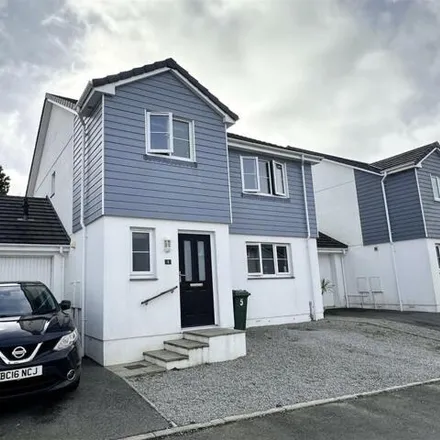 Buy this 3 bed house on A3047 in Redruth, TR16 4FF