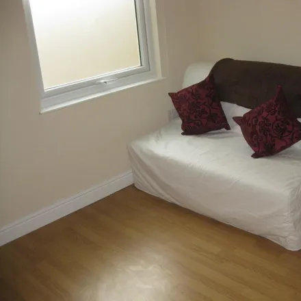 Rent this studio apartment on Kitchener Road in London, CR7 8QL