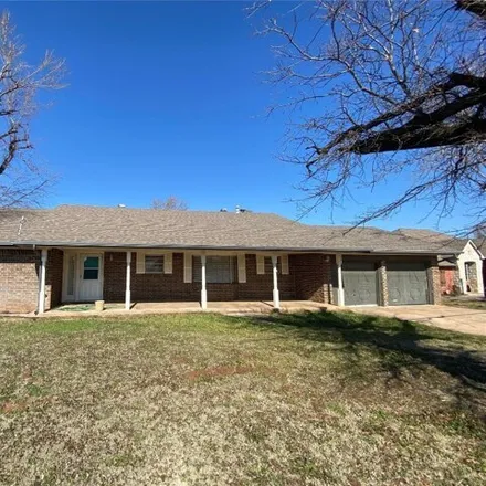 Buy this 3 bed house on 1955 Lawter Road in Weatherford, OK 73096