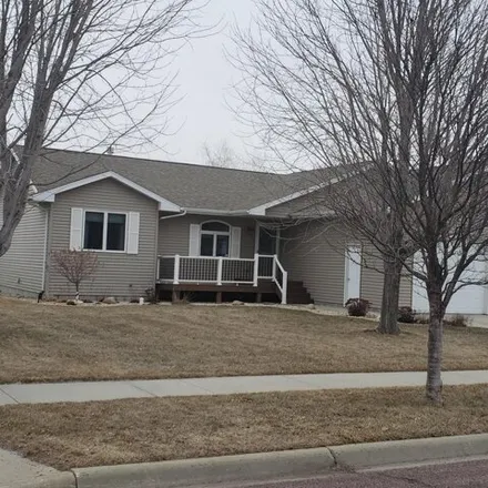 Buy this 6 bed house on 518 South Christine Street in Mitchell, SD 57301