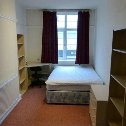 Image 3 - Linen Box, 78 High Road, Beeston, NG9 2LF, United Kingdom - Apartment for rent