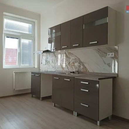 Rent this 3 bed apartment on Velké náměstí in 397 19 Písek, Czechia