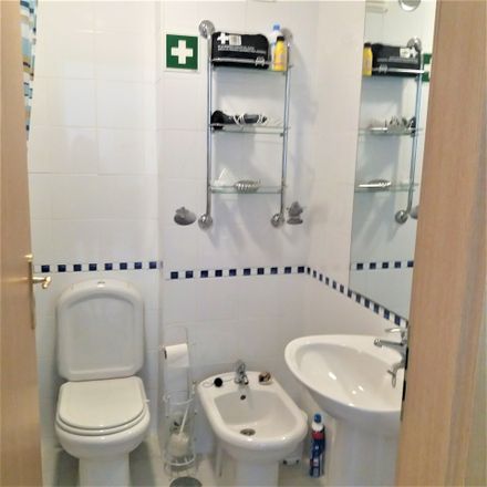 Rent this 3 bed apartment on R. dos Oceanos in 8500-802 Portimão, Portugal