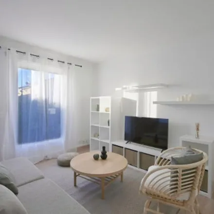 Image 9 - 5 quater Place Championnet, 26000 Valence, France - Apartment for rent