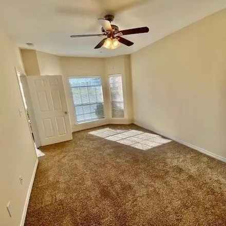 Image 4 - Post Oak Park Trail, Houston, TX 77027, USA - Apartment for rent