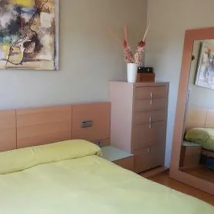 Image 6 - Paseo de Carmelitas, 37002 Salamanca, Spain - Apartment for rent