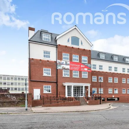 Rent this 1 bed apartment on Farfield House in Little Victoria Street, Basingstoke