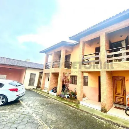 Buy this 2 bed house on Avenida Horácio Rodrigues in Jardim Bela Vista, Caraguatatuba - SP