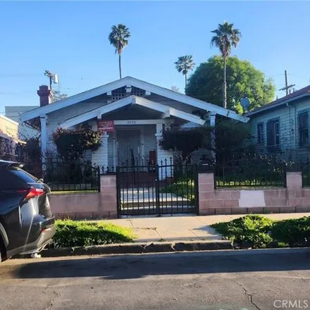 Buy this 2 bed house on 3082 West 21st Street in Los Angeles, CA 90018