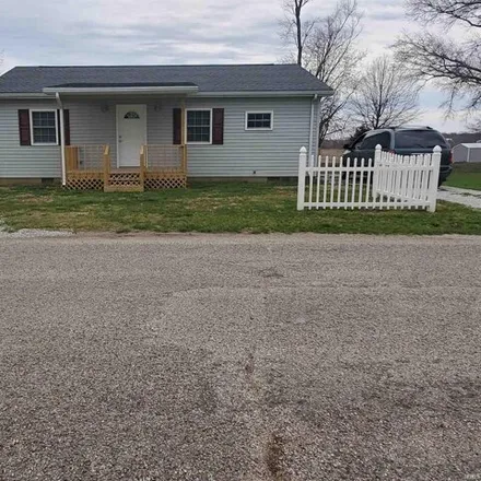 Buy this 2 bed house on 909 Ohio Street in Bicknell, Knox County