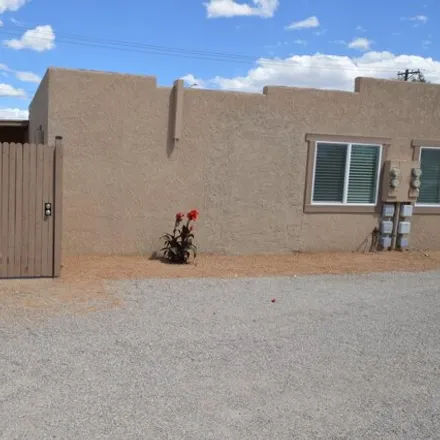 Rent this 1 bed house on 3886 East Lee Street in Tucson, AZ 85716