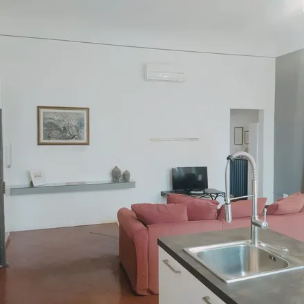 Image 2 - Palazzo Pitti-Mannelli, Via del Presto di San Martino, 50125 Florence FI, Italy - Apartment for rent