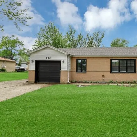 Buy this 3 bed house on 650 Buckeye Drive in Hoffman Estates, Schaumburg Township