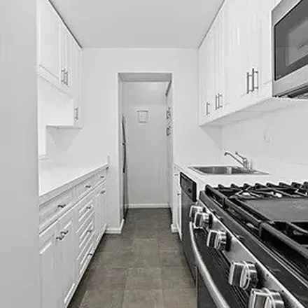 Rent this 1 bed townhouse on Citizens Bank in 143 East 9th Street, New York