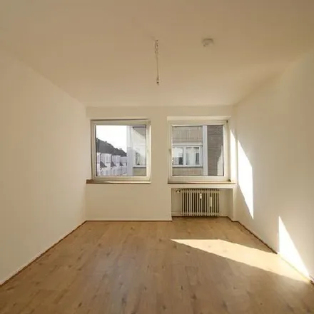 Rent this 1 bed apartment on Lenssenstraße 10 in 47798 Krefeld, Germany