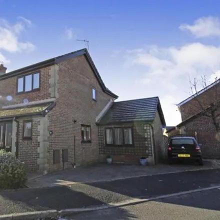 Buy this 4 bed house on unnamed road in Beddau, CF38 2JD